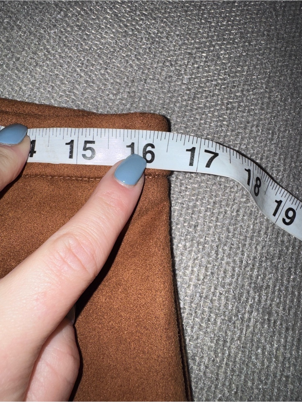Retrology size medium Tan Faux Suede faux Button-Front Pencil Skirt - Picture 5 of 7
